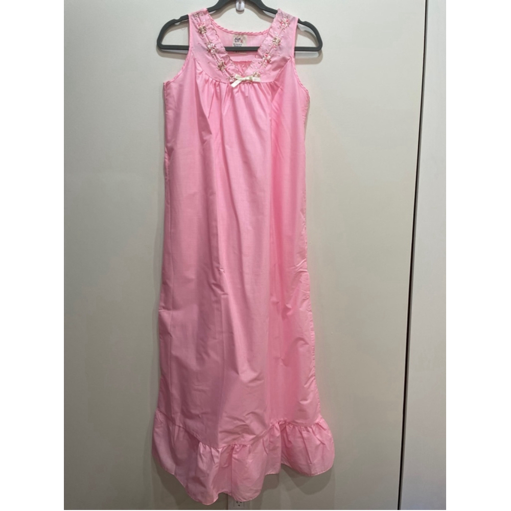 Vintage Long Embroidered Nightgown M Pink Cottagecore Trad Wife Prairie Tiered